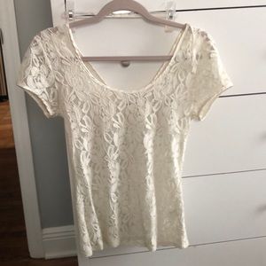 Short sleeve lace top